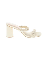 1 shoe size - 9