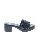 1 shoe size - 10