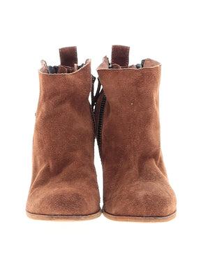 2 shoe size - 7