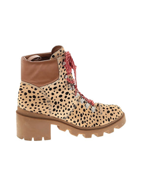 1 shoe size - 10