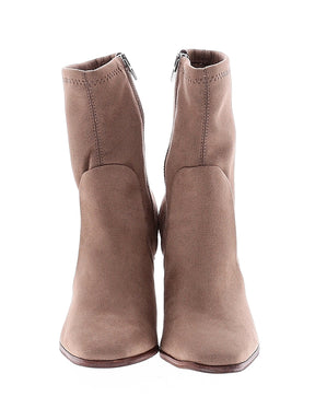 2 shoe size - 9