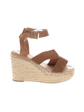 1 shoe size - 9