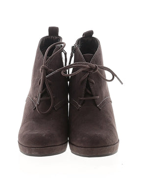2 shoe size - 7 1/2