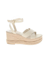 1 shoe size - 9