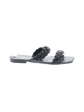 1 shoe size - 9