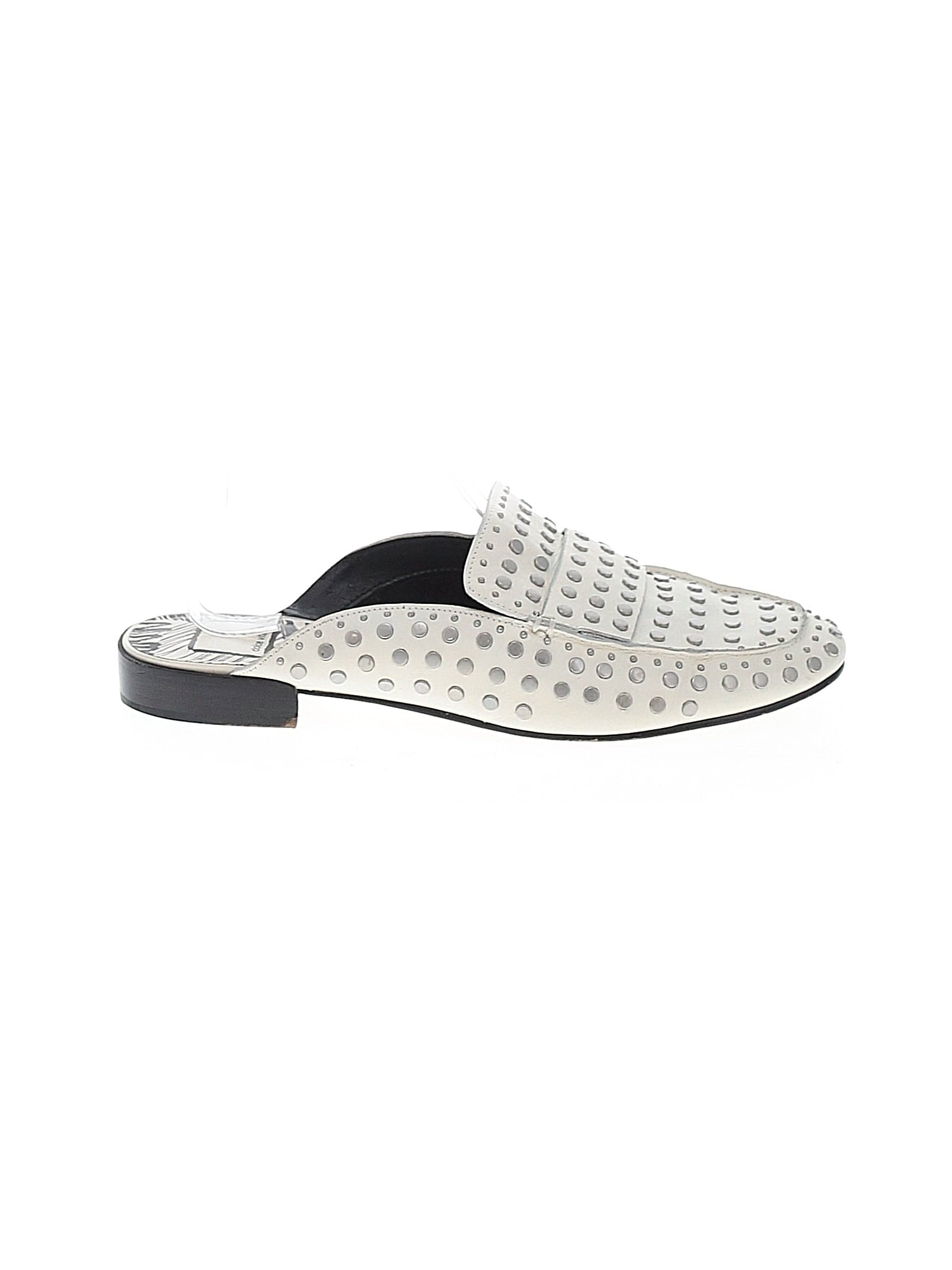 1 shoe size - 9