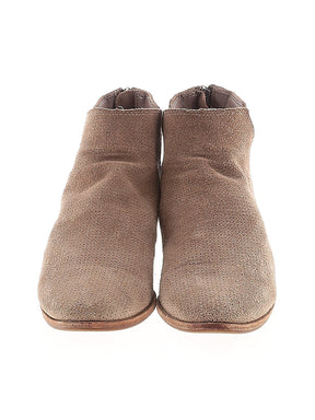 2 shoe size - 8