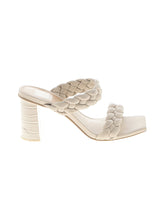 1 shoe size - 7