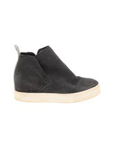 1 shoe size - 6 1/2