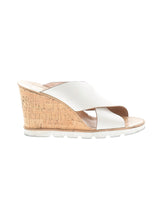 1 shoe size - 8