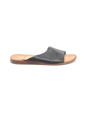1 shoe size - 8
