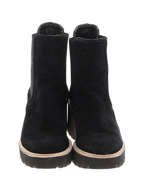 2 shoe size - 9 1/2