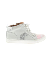 1 shoe size - 8