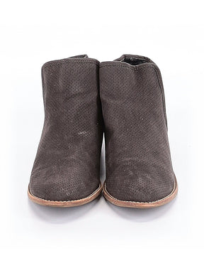 2 shoe size - 8